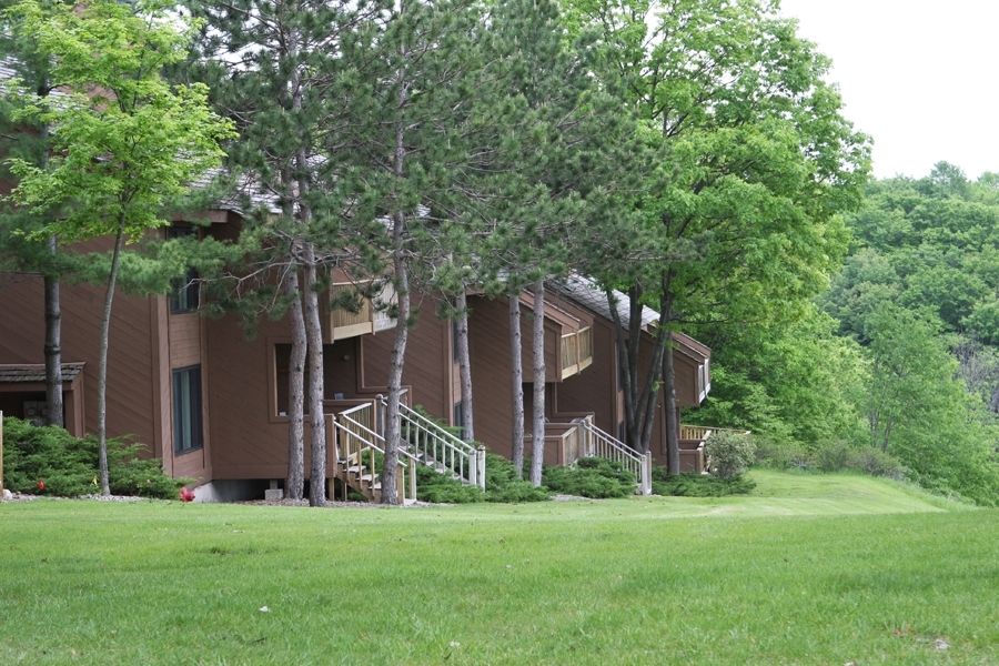 Summit Village Bellaire Экстерьер фото